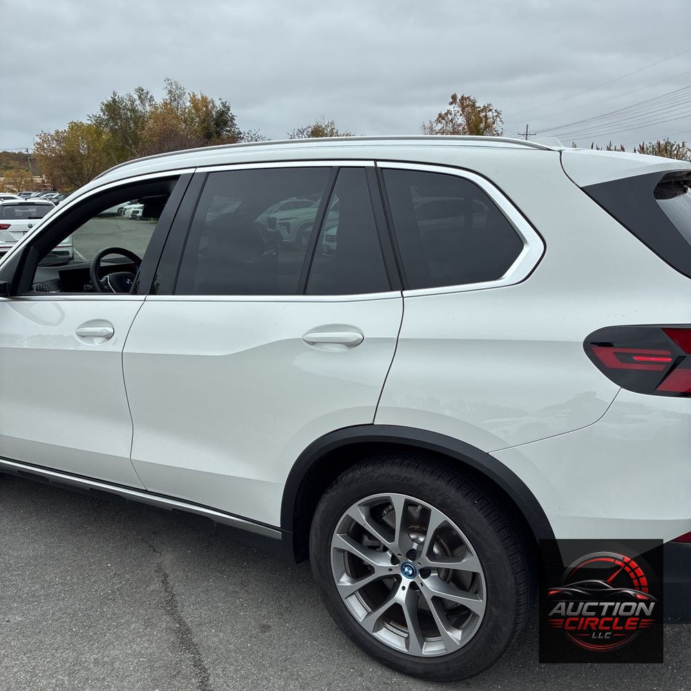 2024 BMW X5 xDrive50e