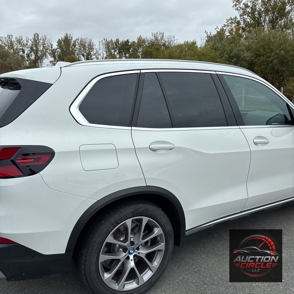 2024 BMW X5 xDrive50e