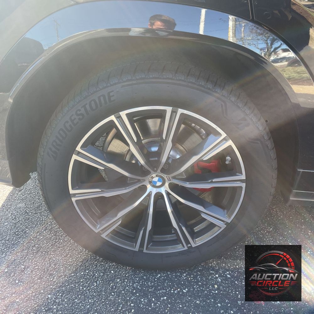 2025 BMW X6 M60i xDrive