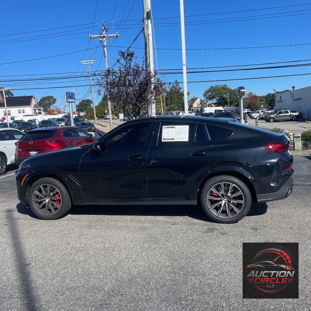2025 BMW X6 M60i xDrive
