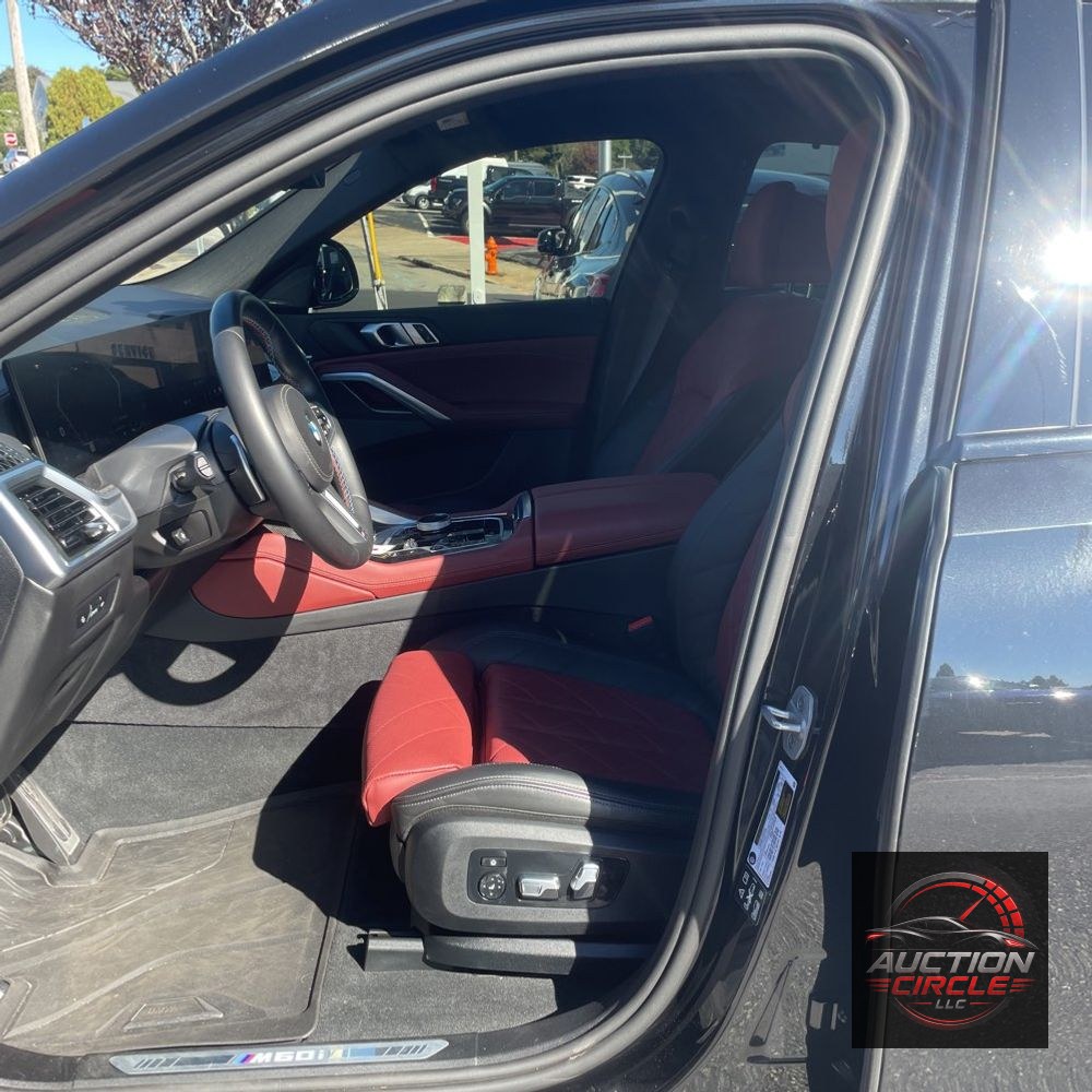 2025 BMW X6 M60i xDrive