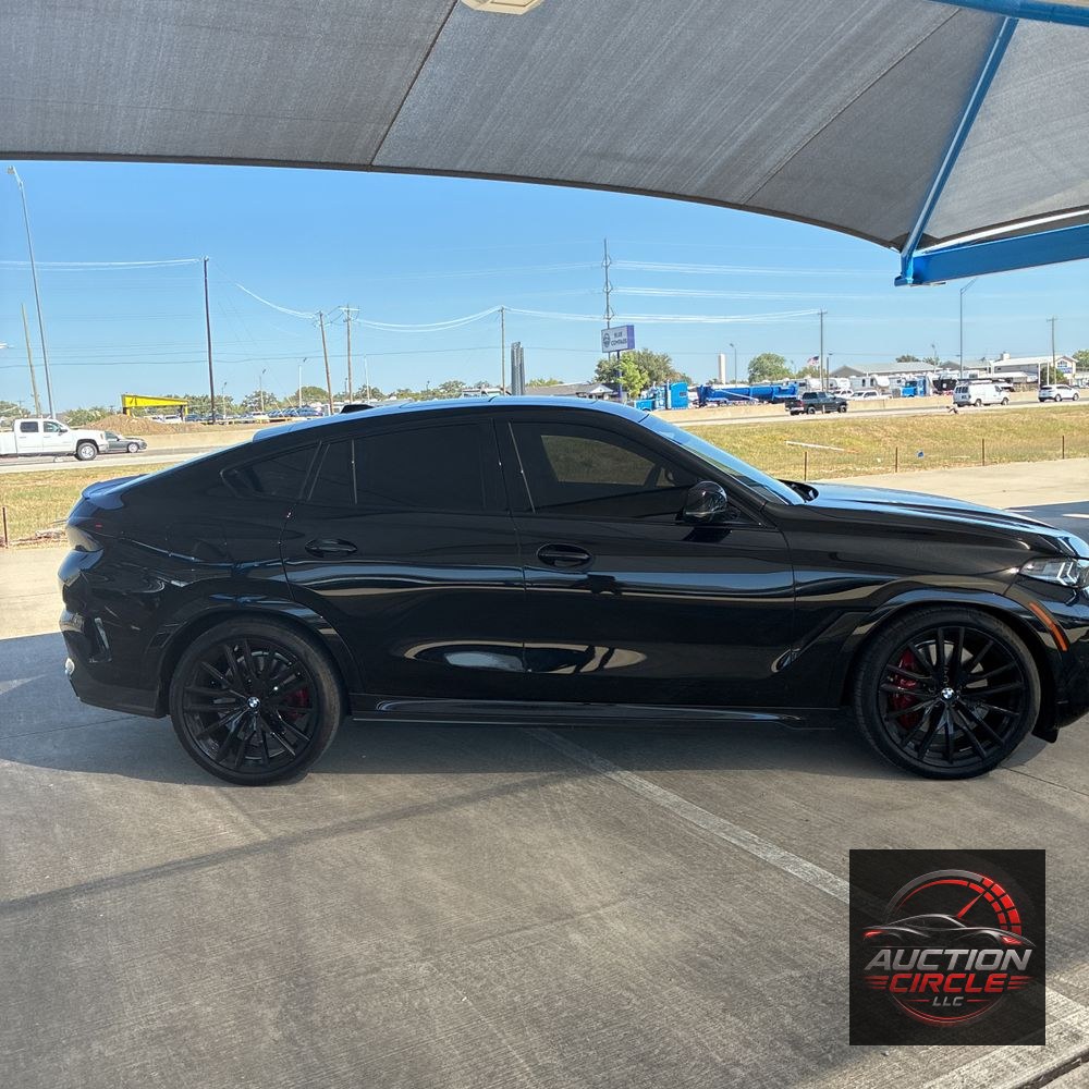 2025 BMW X6 M60i xDrive