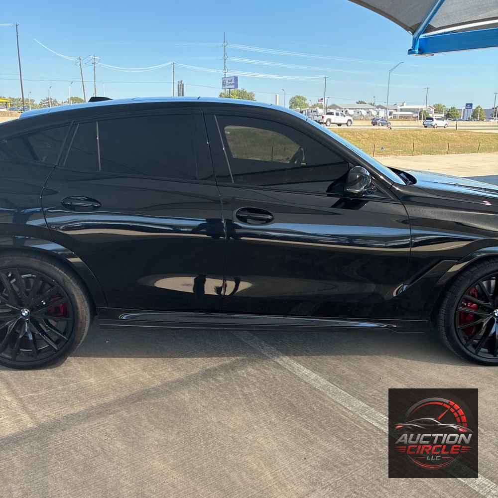 2025 BMW X6 M60i xDrive
