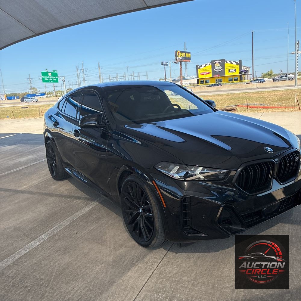 2025 BMW X6 M60i xDrive