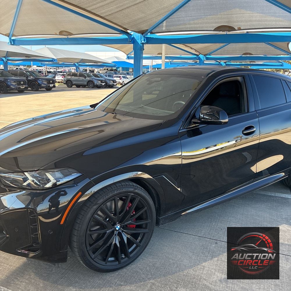 2025 BMW X6 M60i xDrive