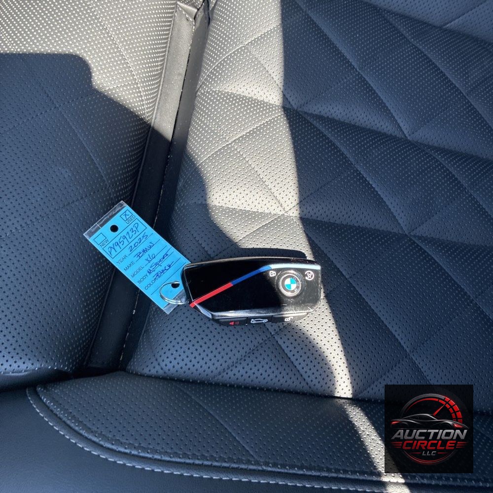 2025 BMW X6 M60i xDrive