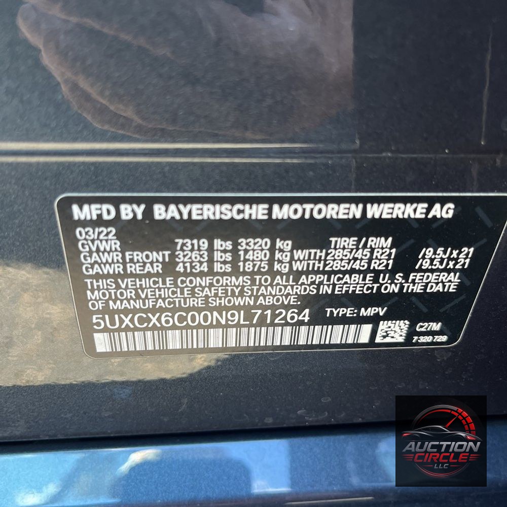 2022 BMW X7 M50i