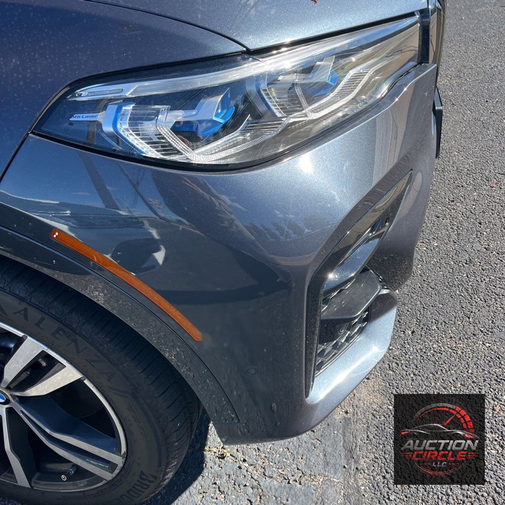 2022 BMW X7 M50i