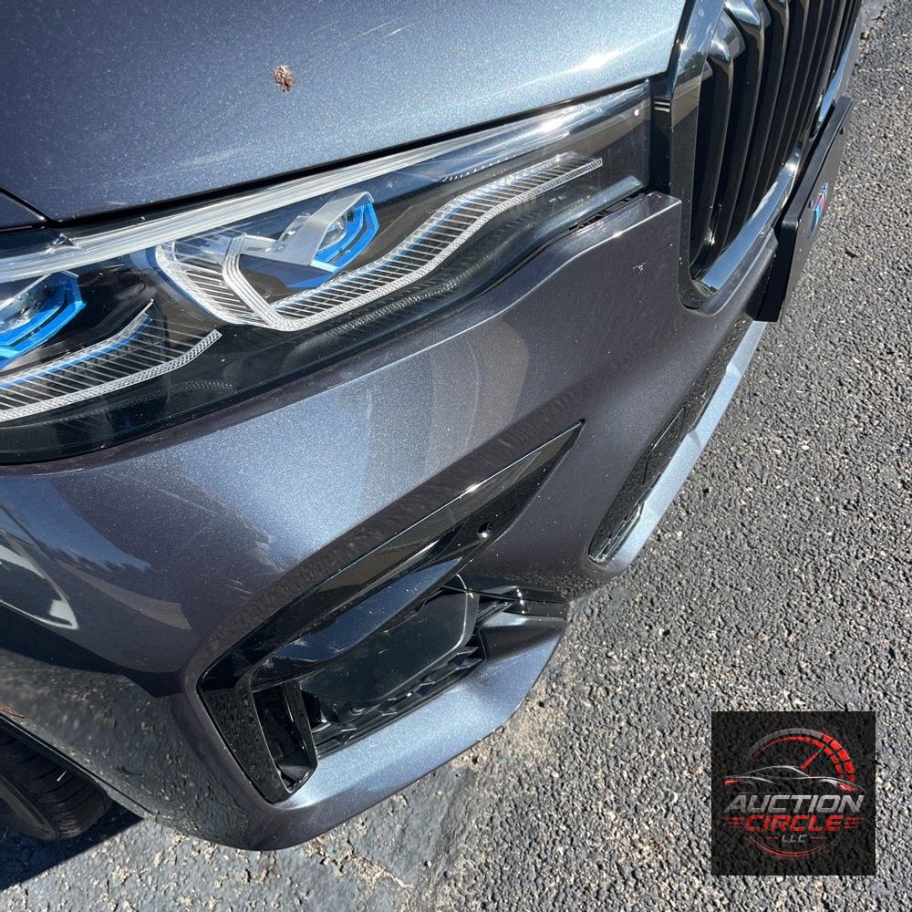 2022 BMW X7 M50i