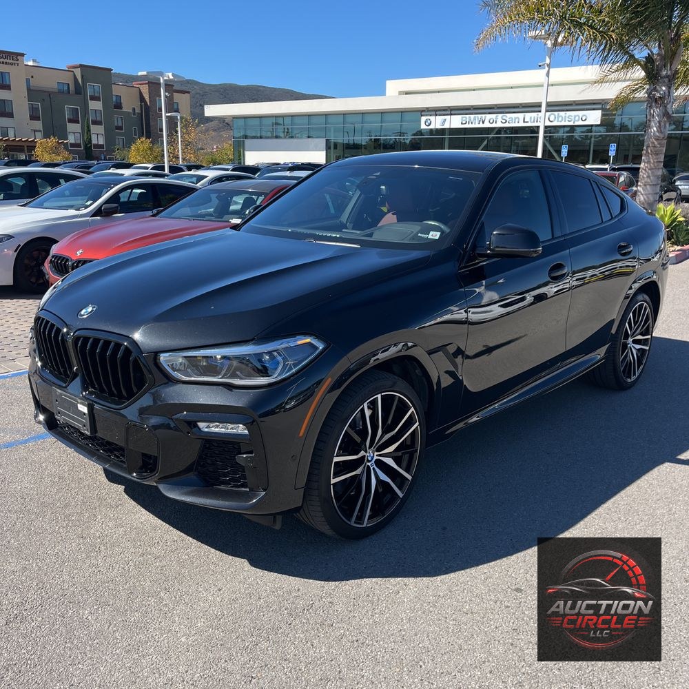 2021 BMW X6 M50i
