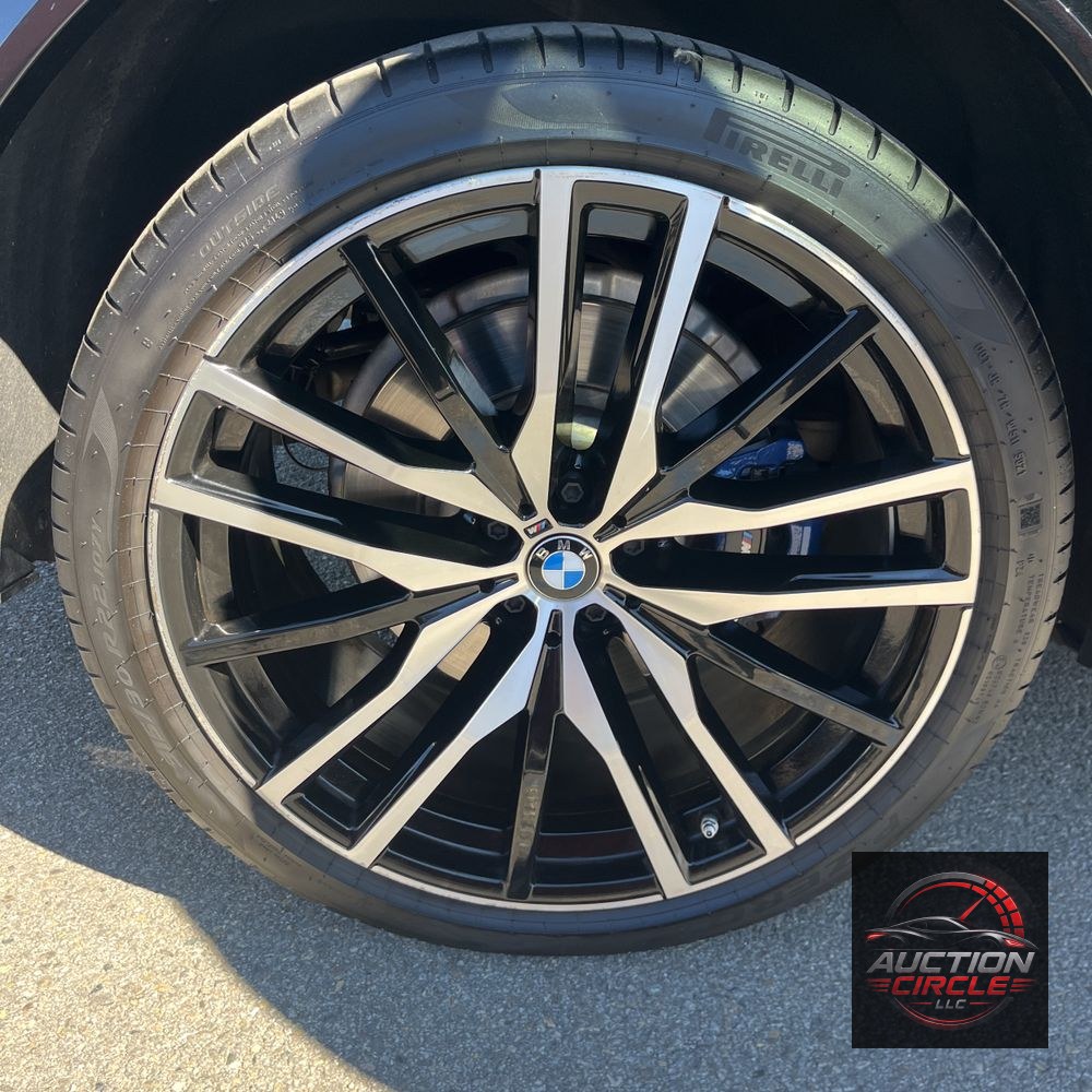 2021 BMW X6 M50i