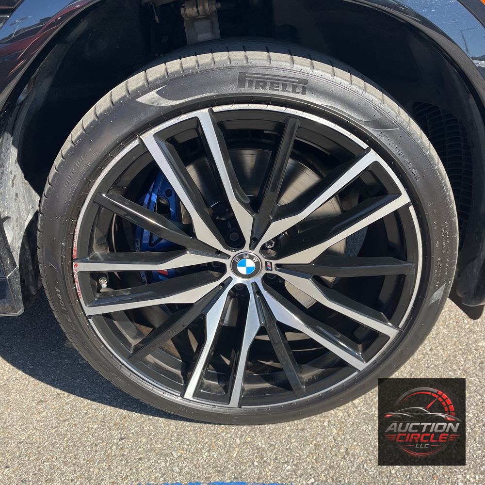 2021 BMW X6 M50i