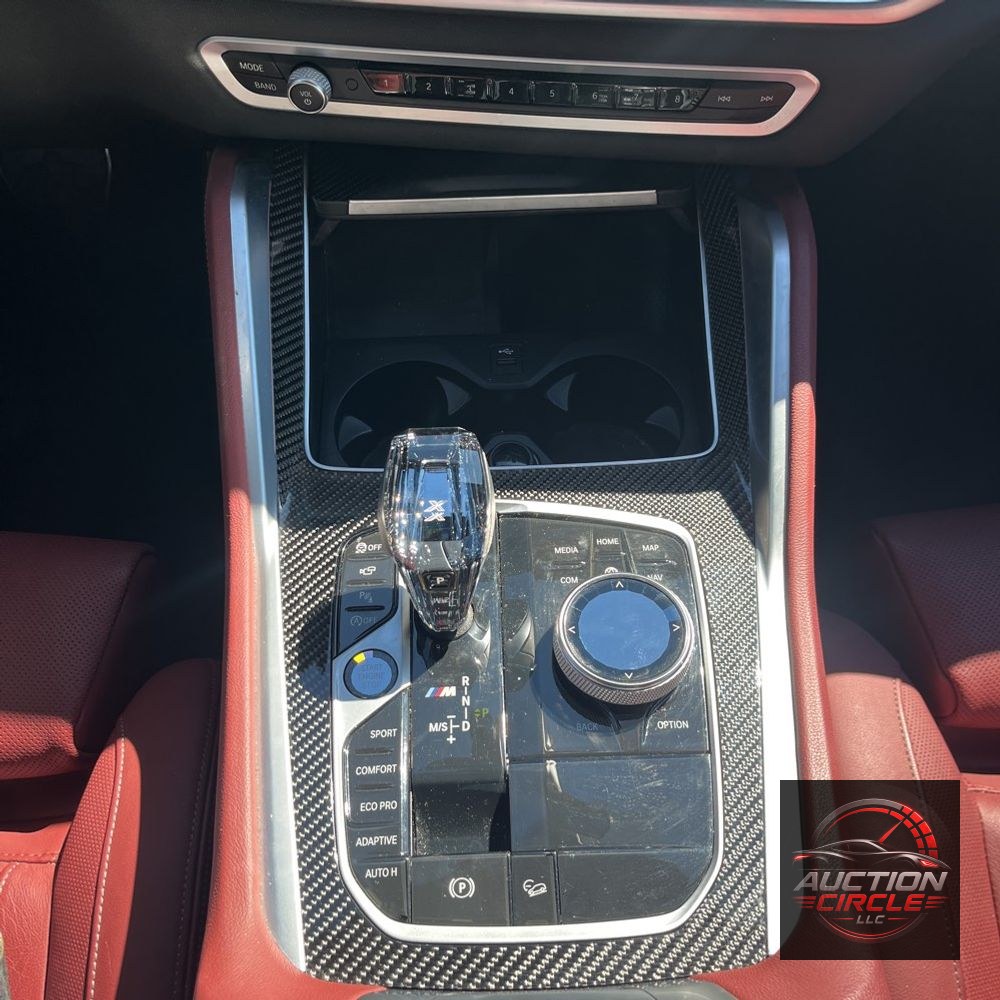2021 BMW X6 M50i