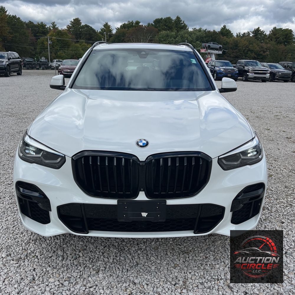 2022 BMW X5 M50i