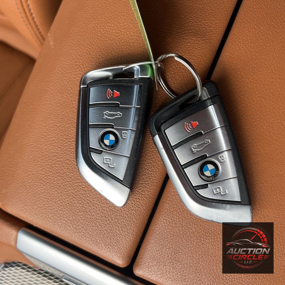 2022 BMW X5 M50i
