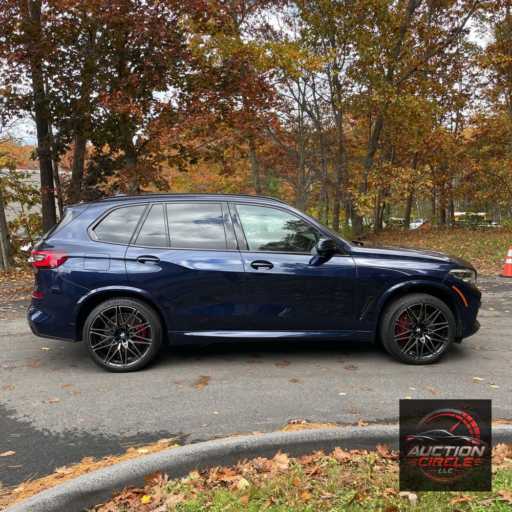 2022 BMW X5 M50i