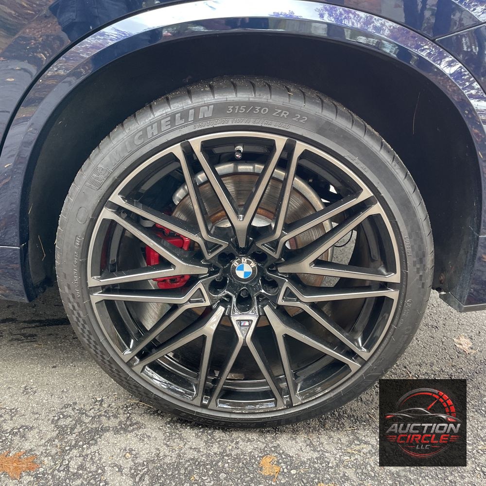 2022 BMW X5 M50i