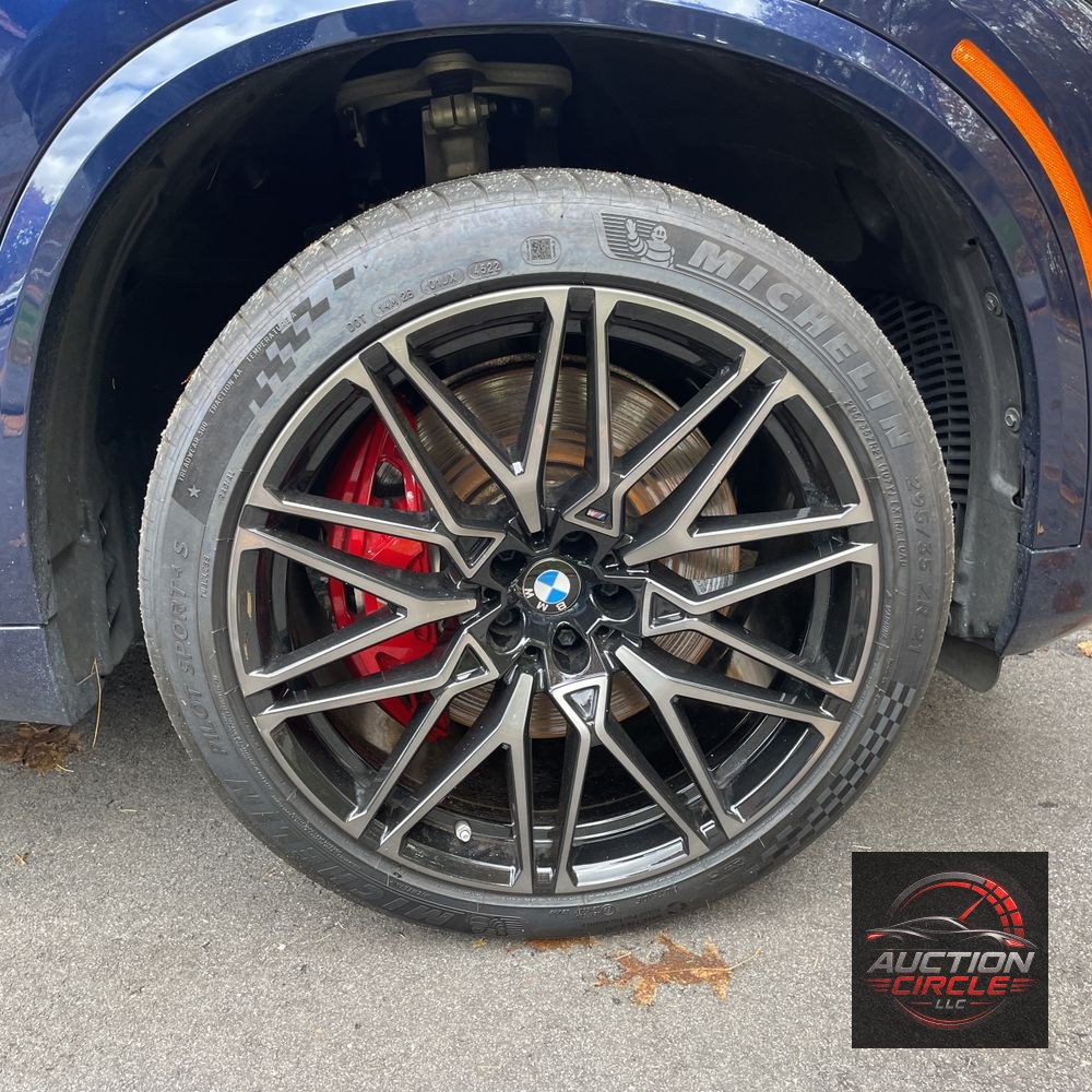 2022 BMW X5 M50i