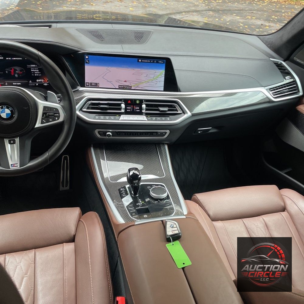 2022 BMW X5 M50i