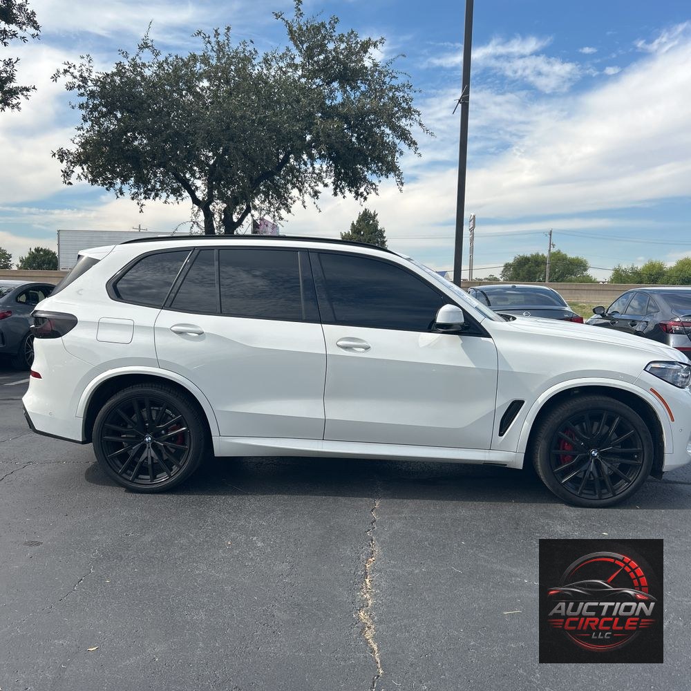 2023 BMW X5 M50i