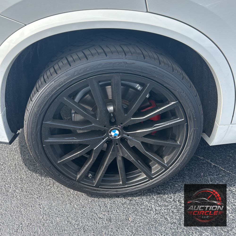 2023 BMW X5 M50i
