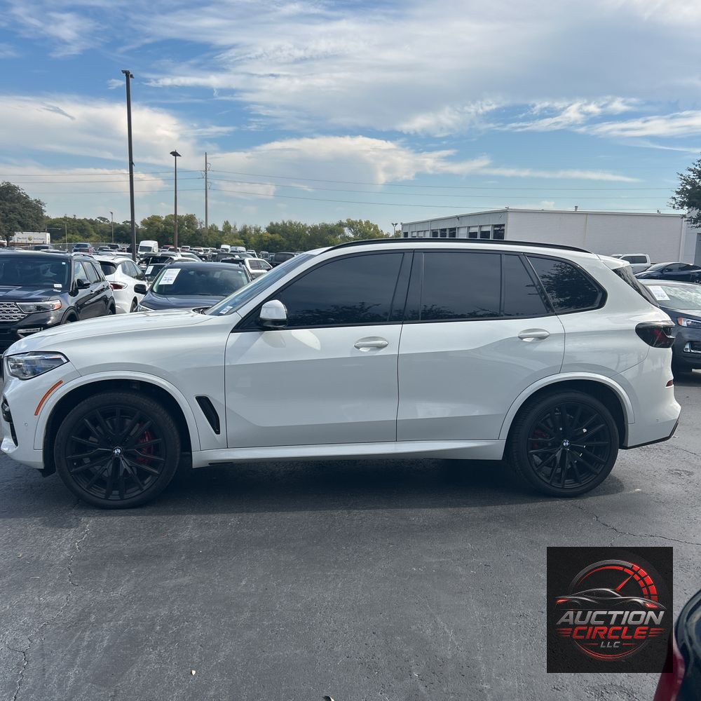 2023 BMW X5 M50i