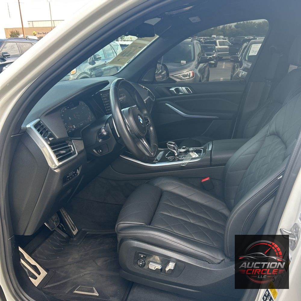 2023 BMW X5 M50i