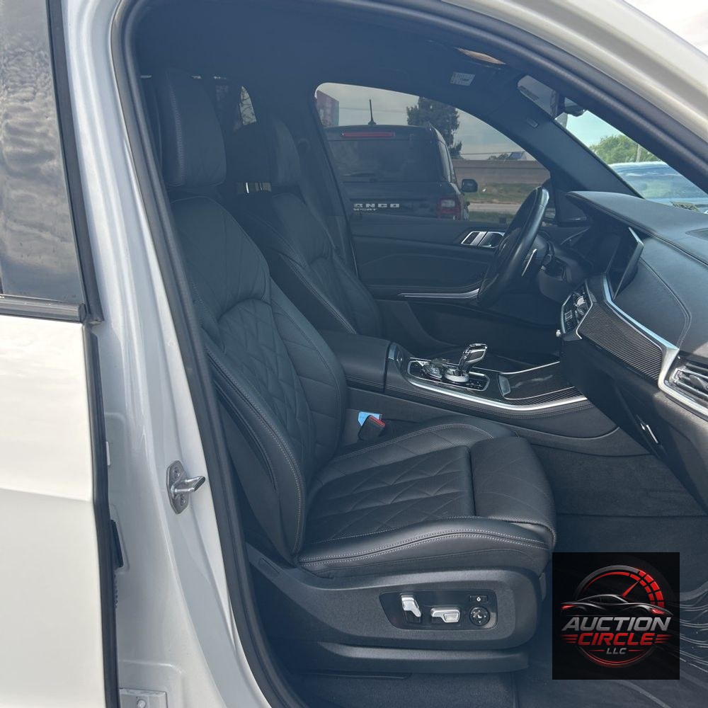 2023 BMW X5 M50i