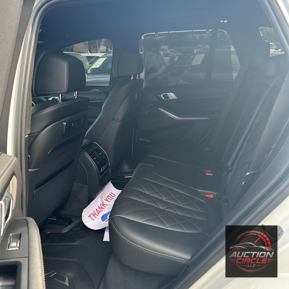 2023 BMW X5 M50i