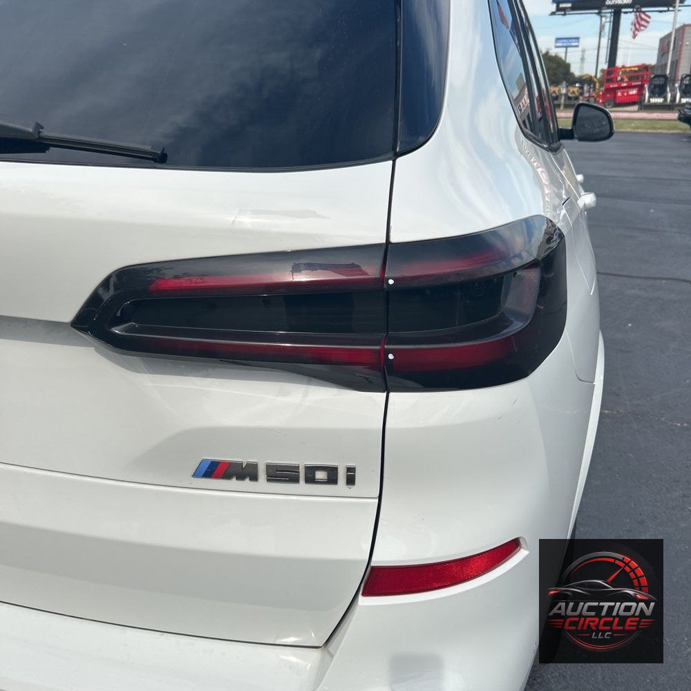 2023 BMW X5 M50i