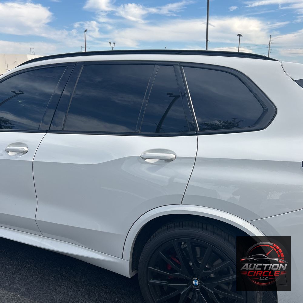 2023 BMW X5 M50i