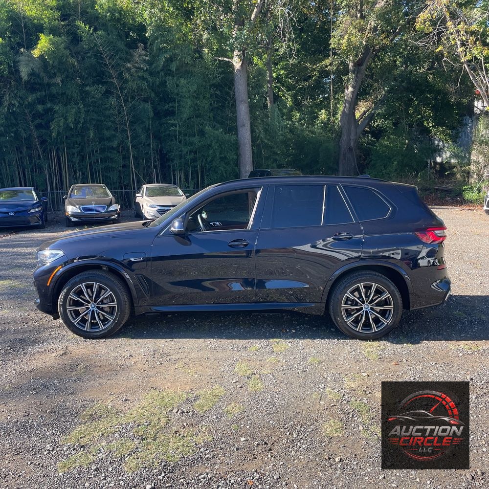 2023 BMW X5 xDrive45e