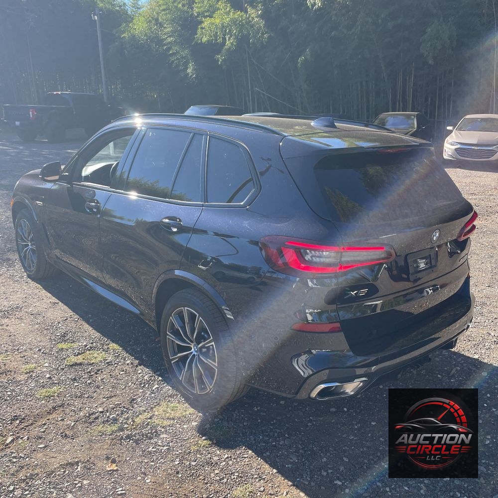 2023 BMW X5 xDrive45e