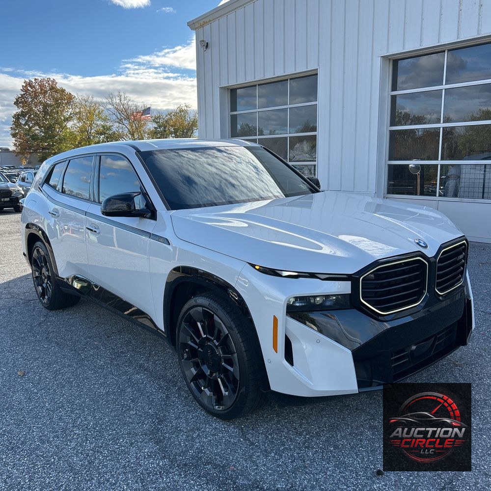 2024 BMW XM PHEV