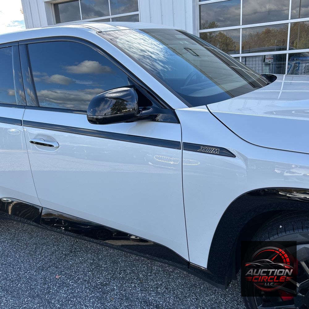 2024 BMW XM PHEV