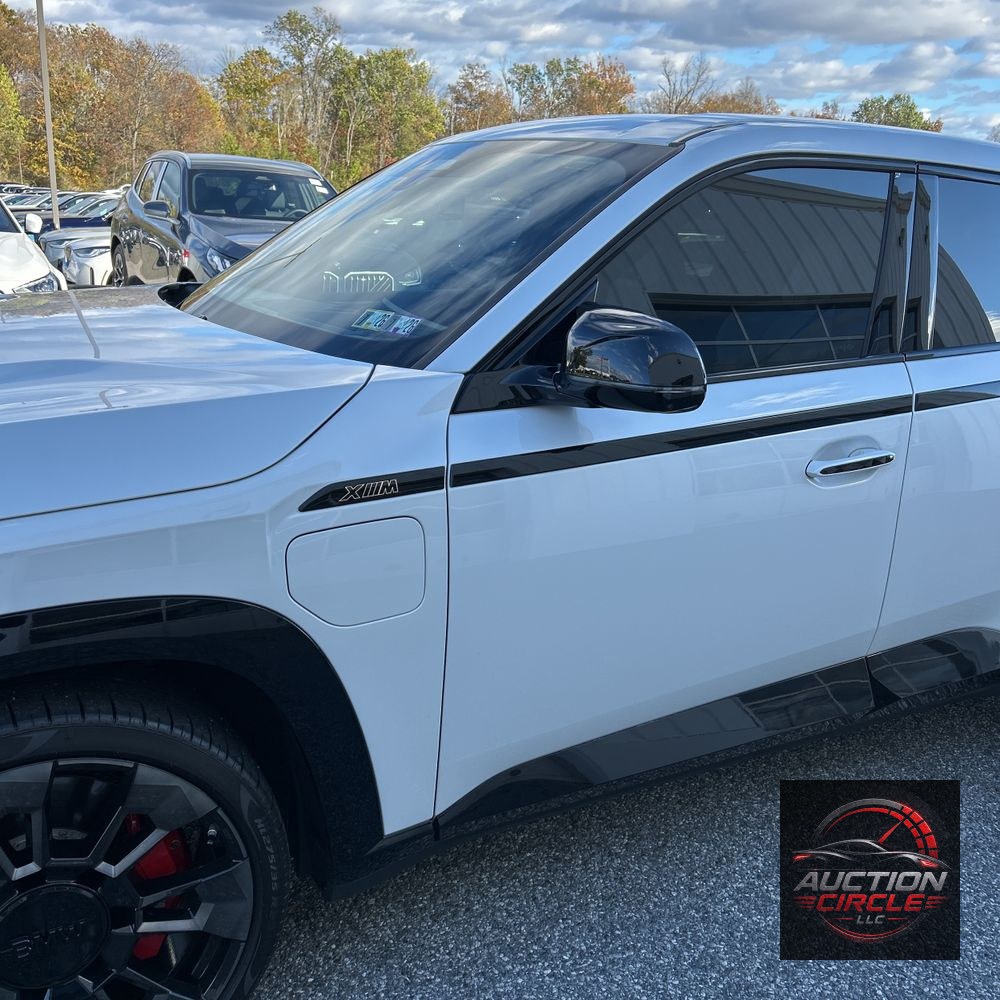2024 BMW XM PHEV