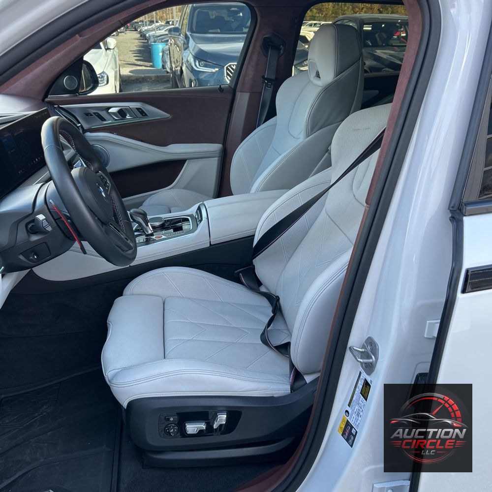 2024 BMW XM PHEV