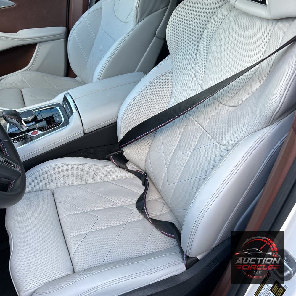 2024 BMW XM PHEV