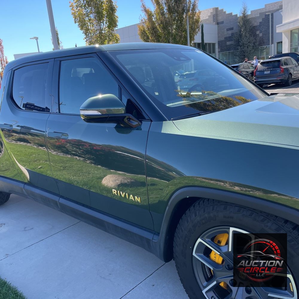 2022 Rivian R1T Adventure