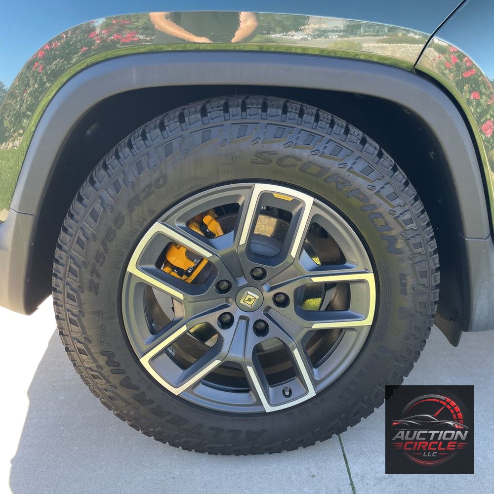 2022 Rivian R1T Adventure