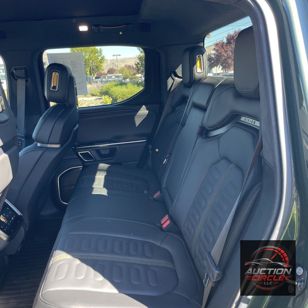 2022 Rivian R1T Adventure