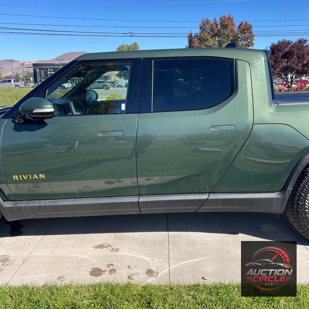 2022 Rivian R1T Adventure
