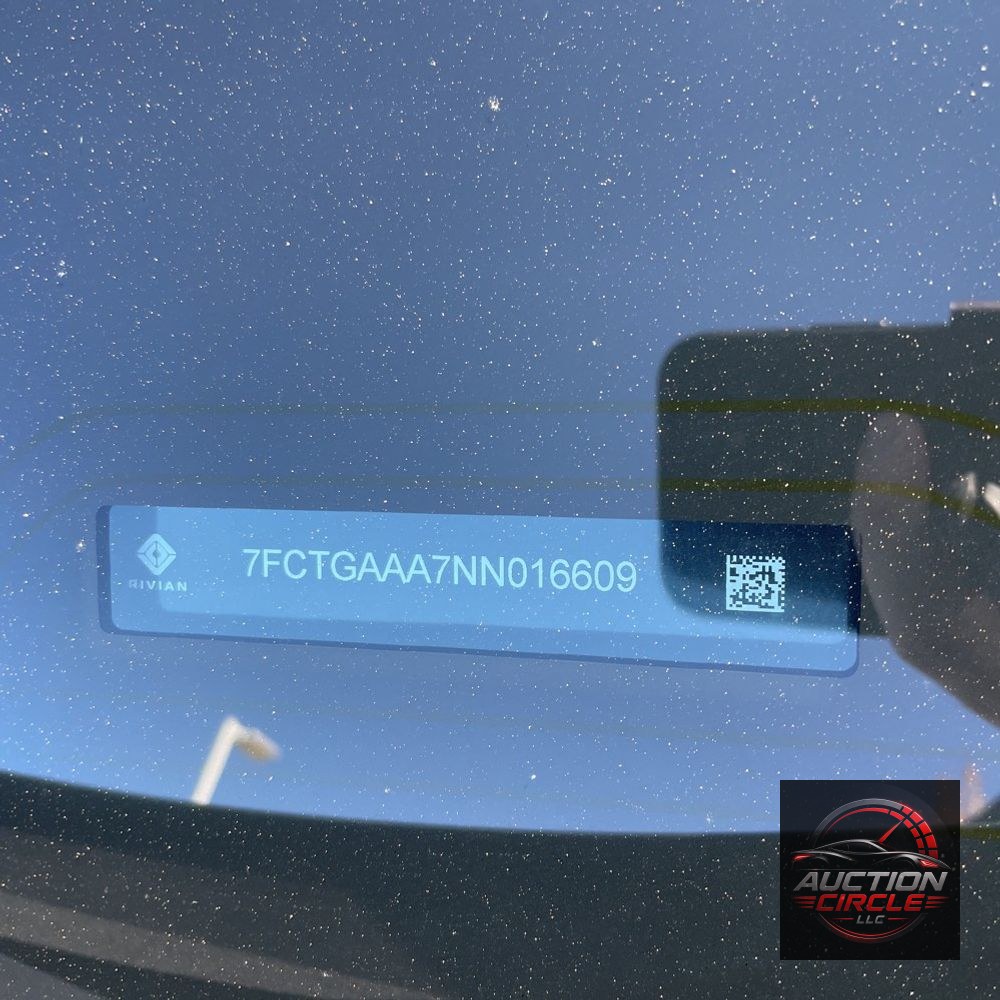 2022 Rivian R1T Adventure