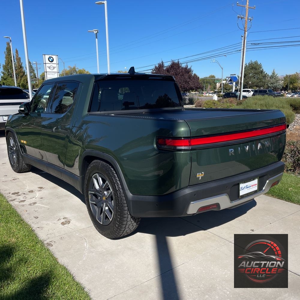 2022 Rivian R1T Adventure