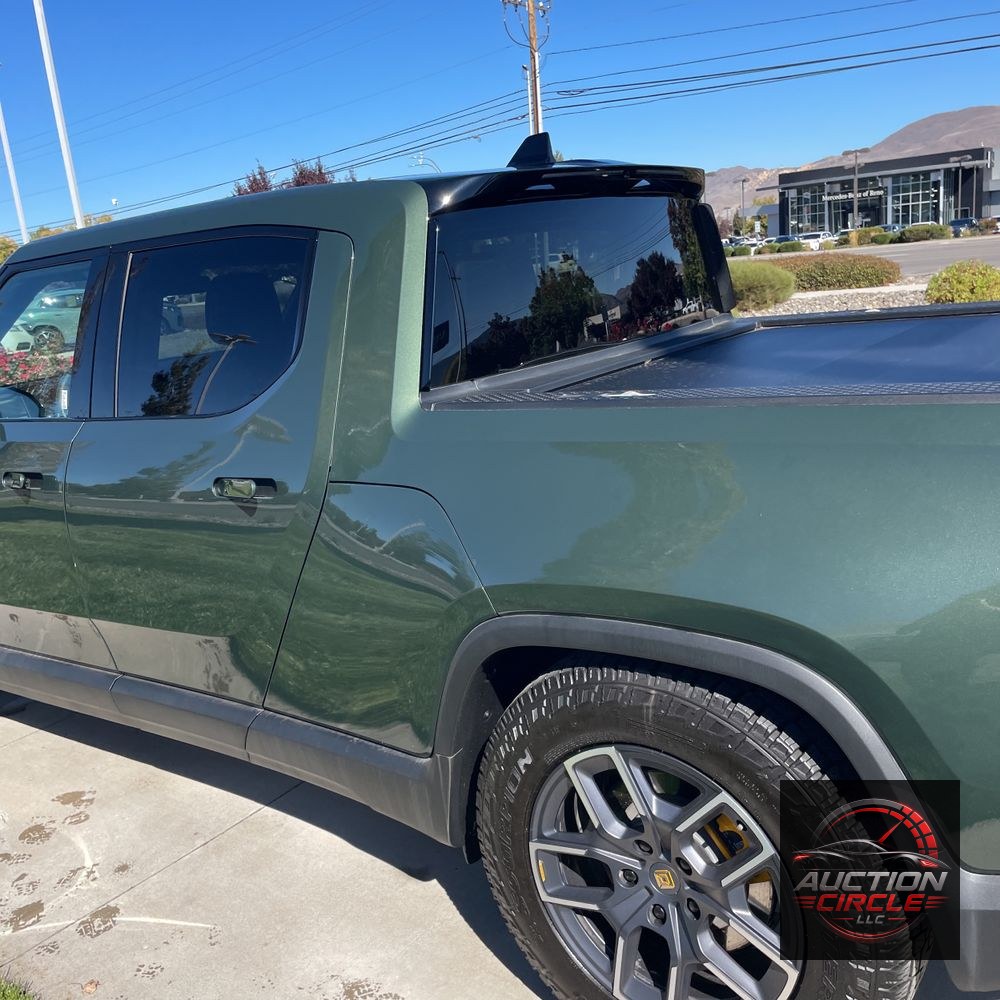 2022 Rivian R1T Adventure