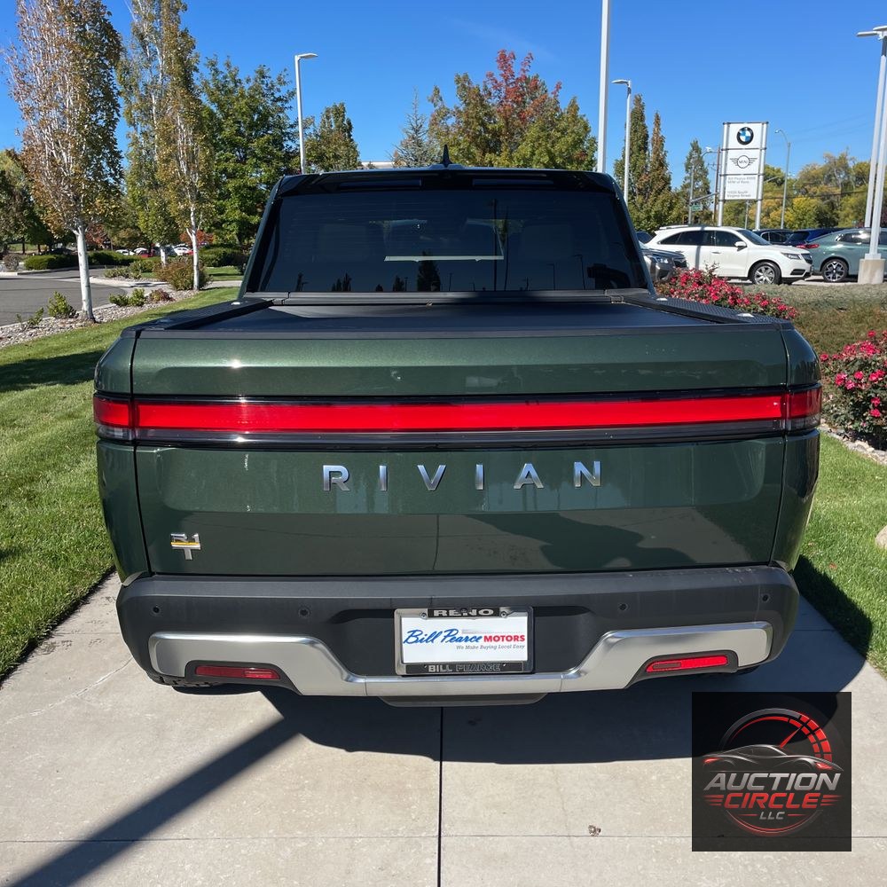 2022 Rivian R1T Adventure