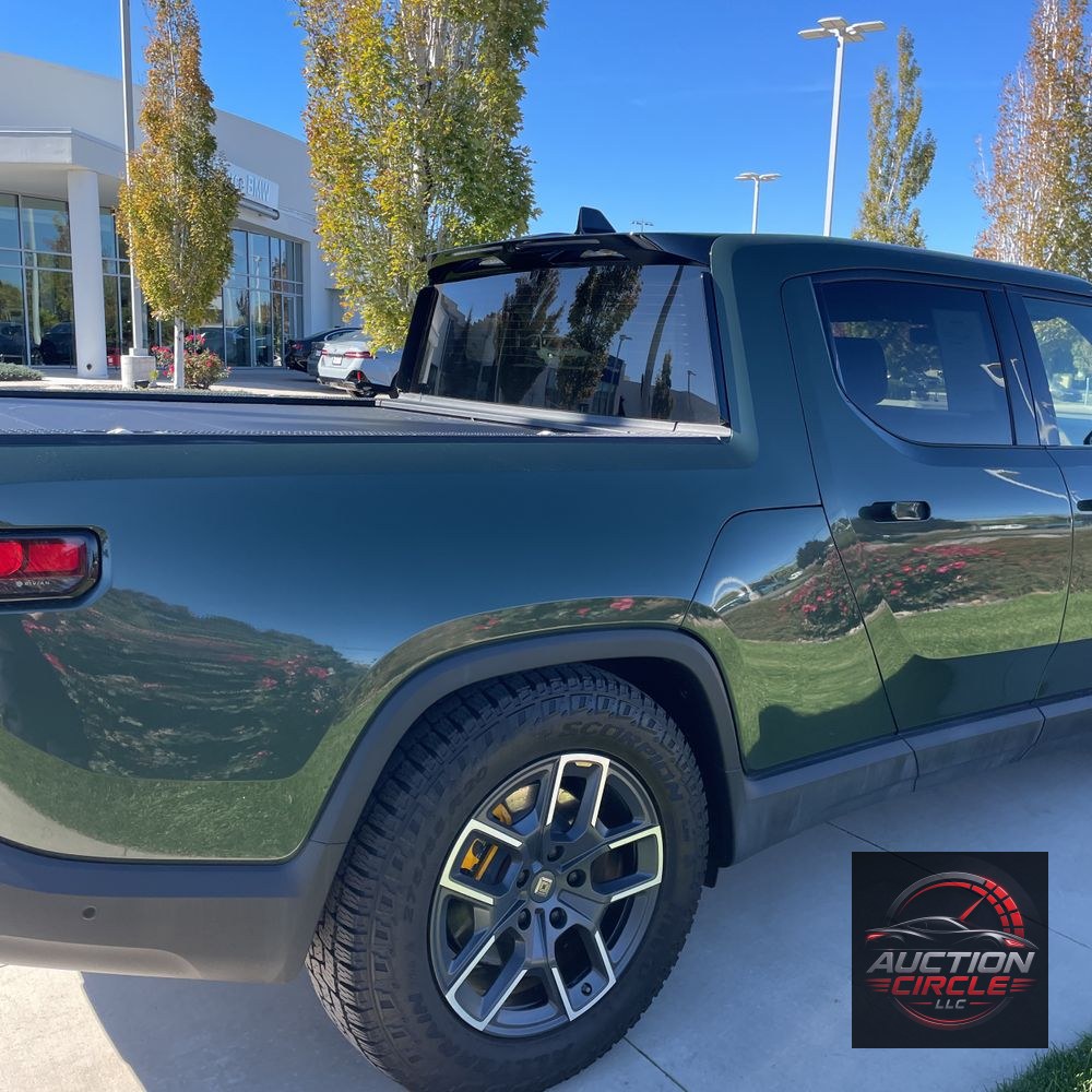 2022 Rivian R1T Adventure