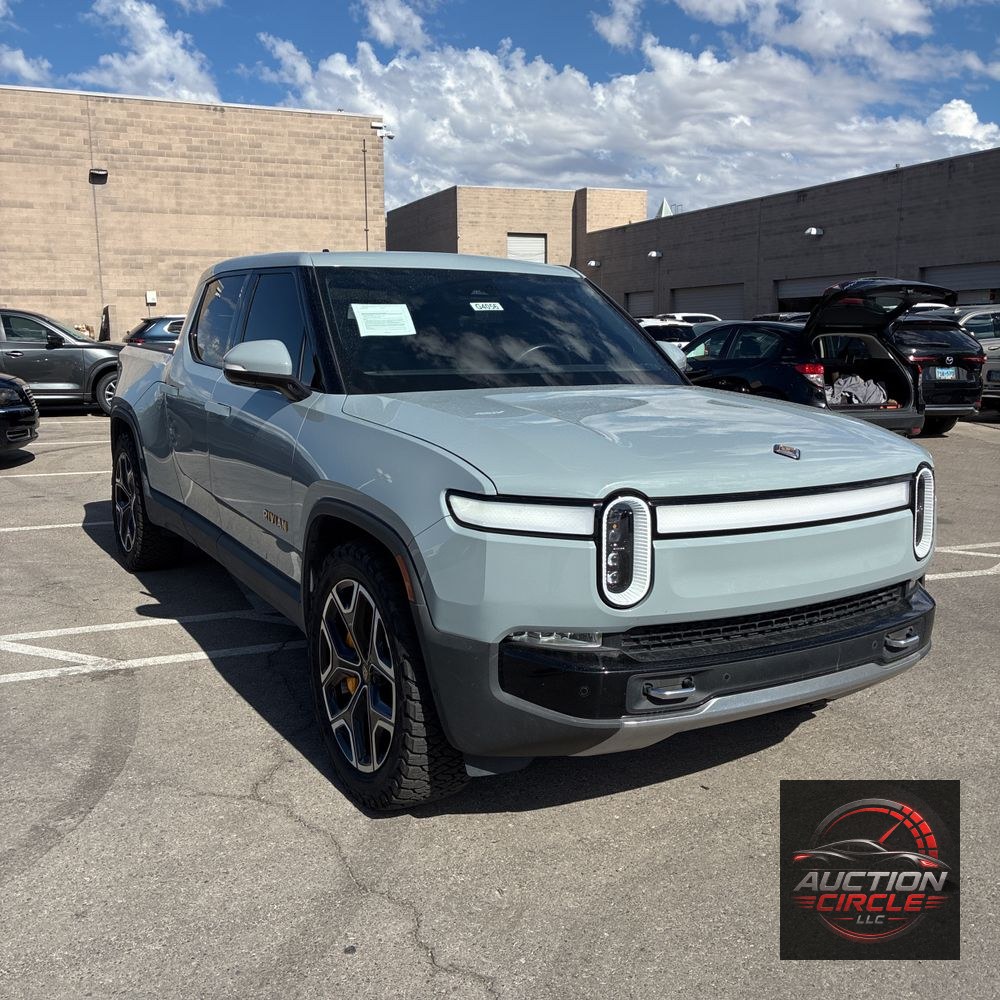 2023 Rivian R1T Adventure Quad-Motor