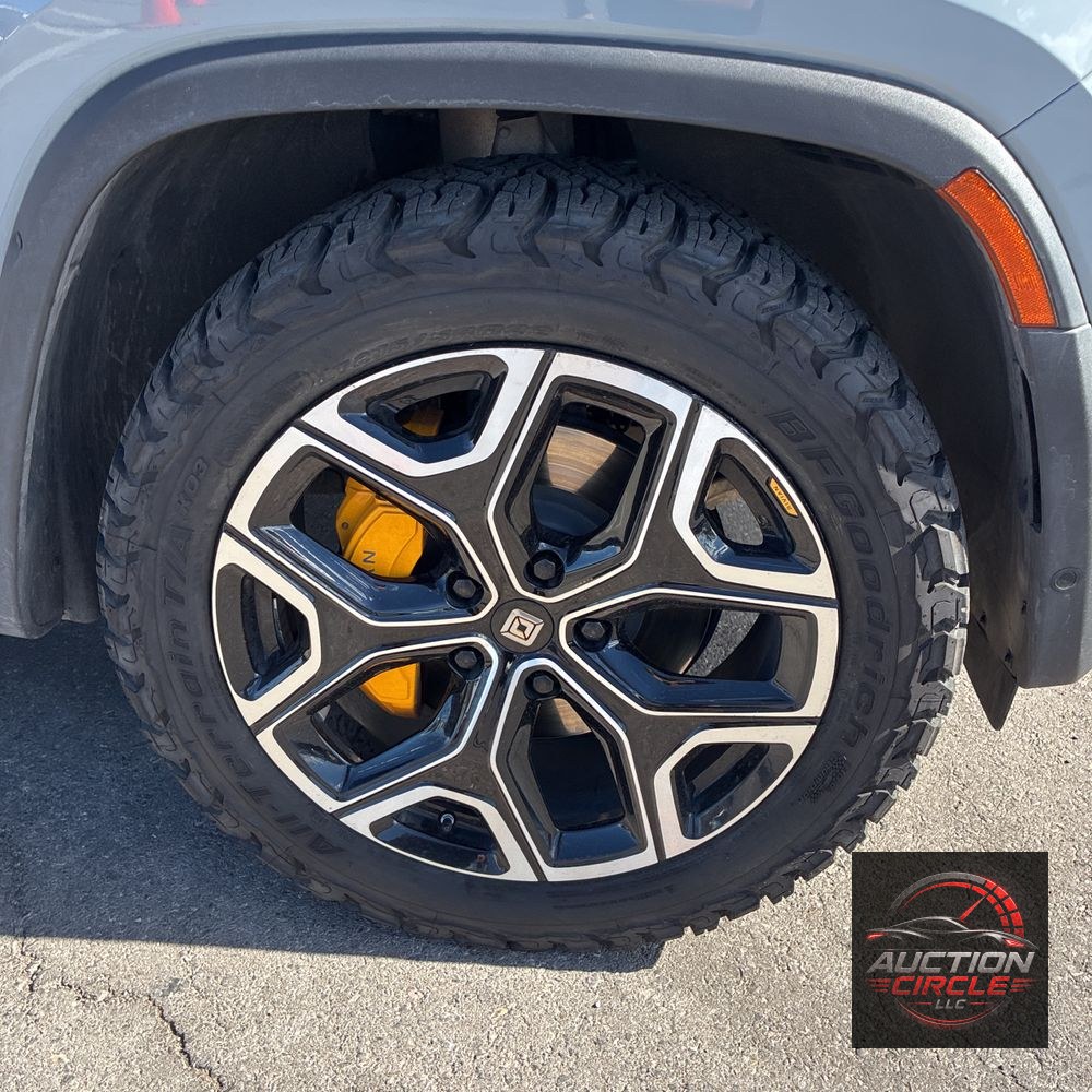 2023 Rivian R1T Adventure Quad-Motor