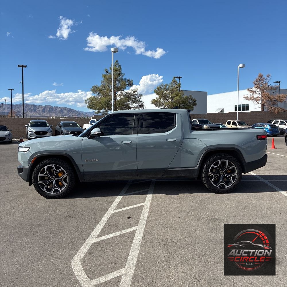 2023 Rivian R1T Adventure Quad-Motor
